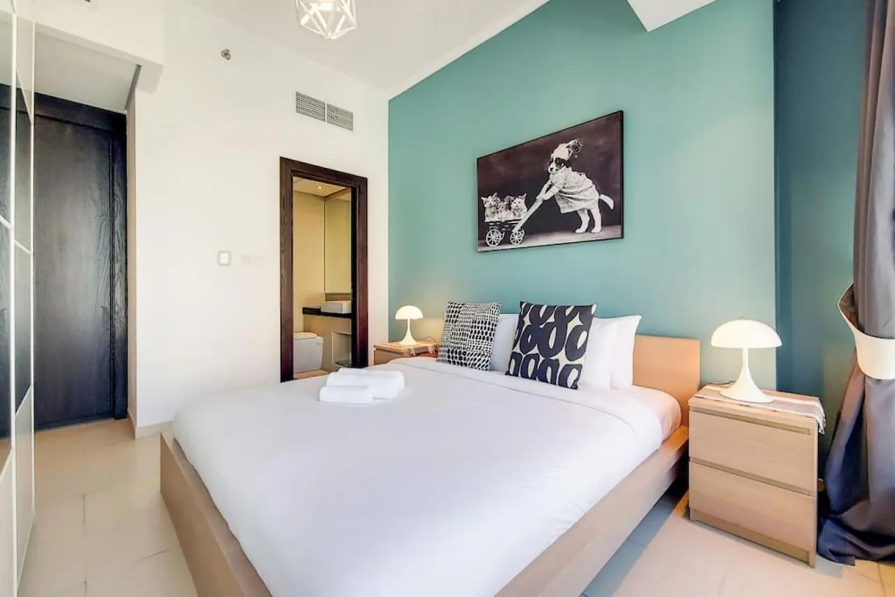 Silverene Tower B, Dubai Marina - Glamorous One Bedroom